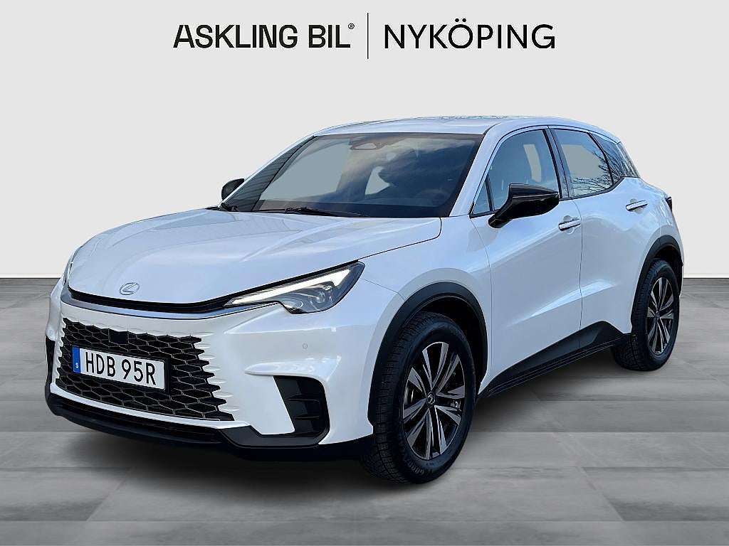 Lexus LBX Hybrid (Vinterhjul ingår!)