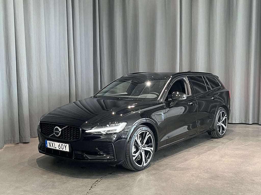 Volvo V60 T6 Plus Dark Nordic Edition