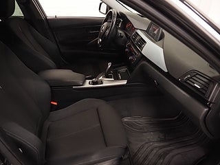 Kombi BMW 318 12 av 23