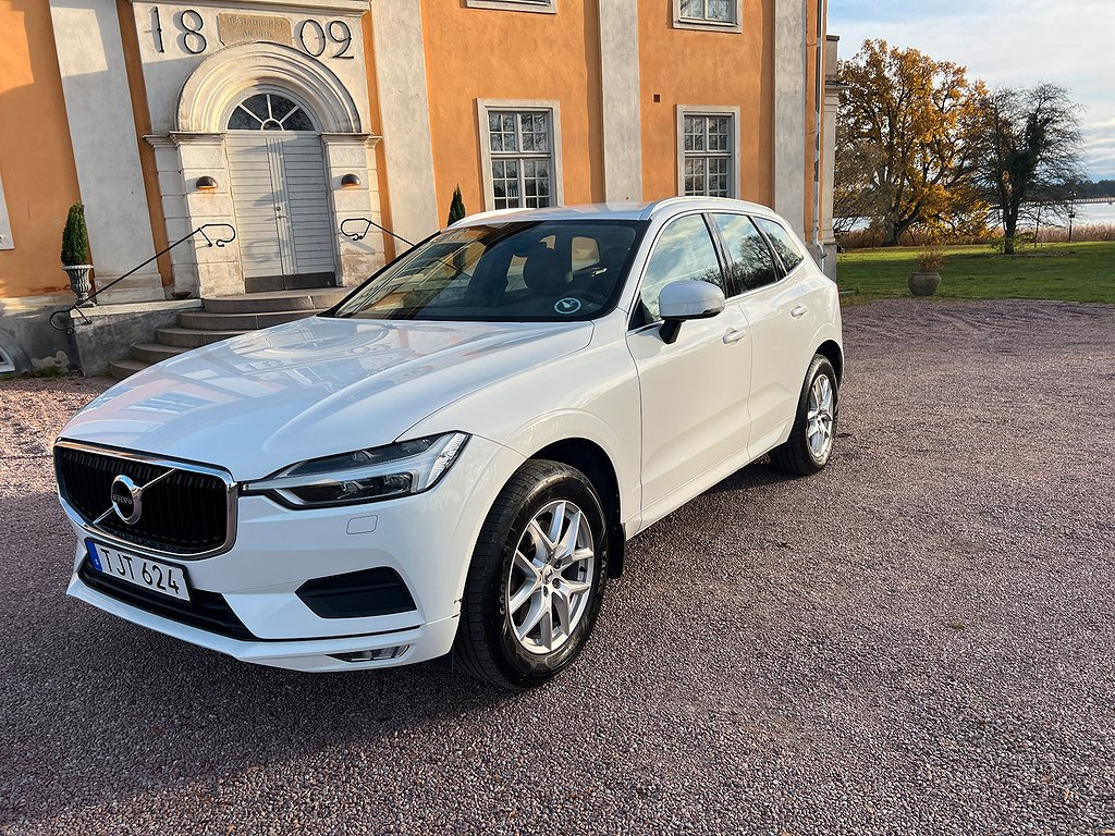 Volvo XC60 T5 AWD Advanced Edition, Momentum 