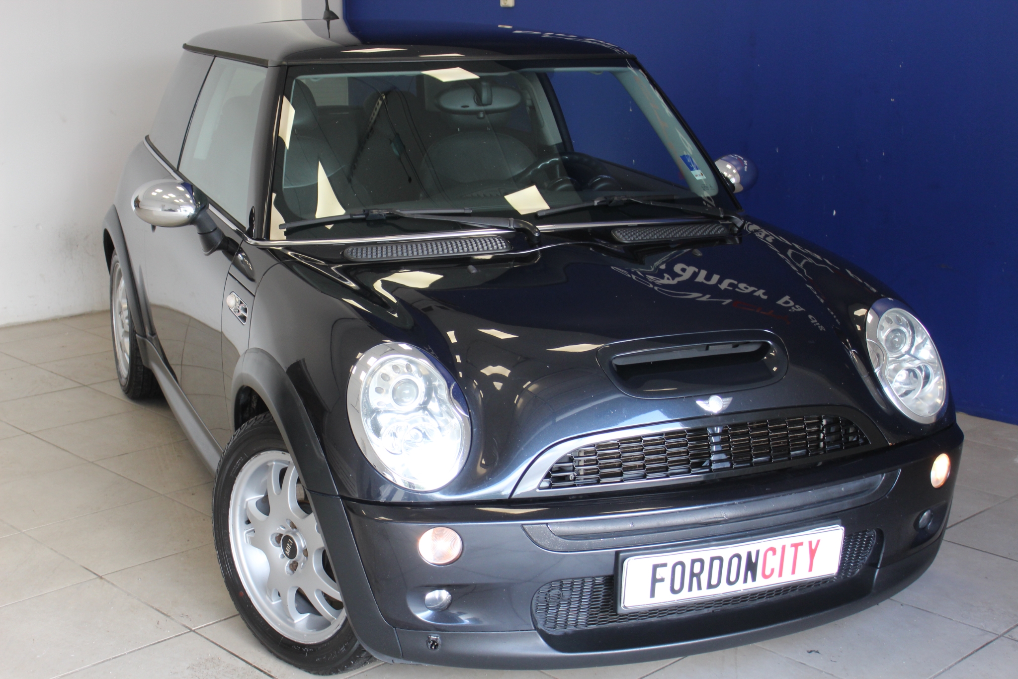 MINI Cooper S 170hk NYBESIKTIGAD 2007, bild 3/40