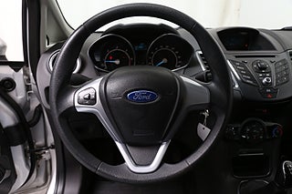 Halvkombi Ford Fiesta 20 av 25