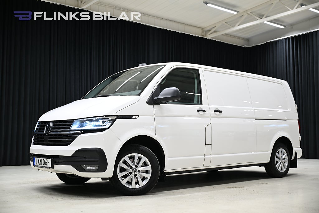 Volkswagen Transporter DSG 150HK L2 Nedlackad|Dubbeldörr|LED|Inredd|Leasbar