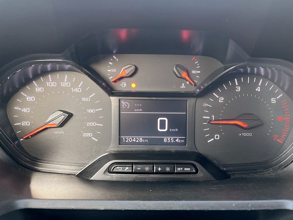 Bild på Peugeot Partner PRO+ 1.5 BHDi 130hk Aut L2 - DRAG, B-KAMERA