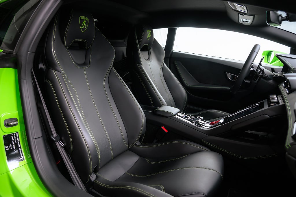 Gallery image 8 of 19