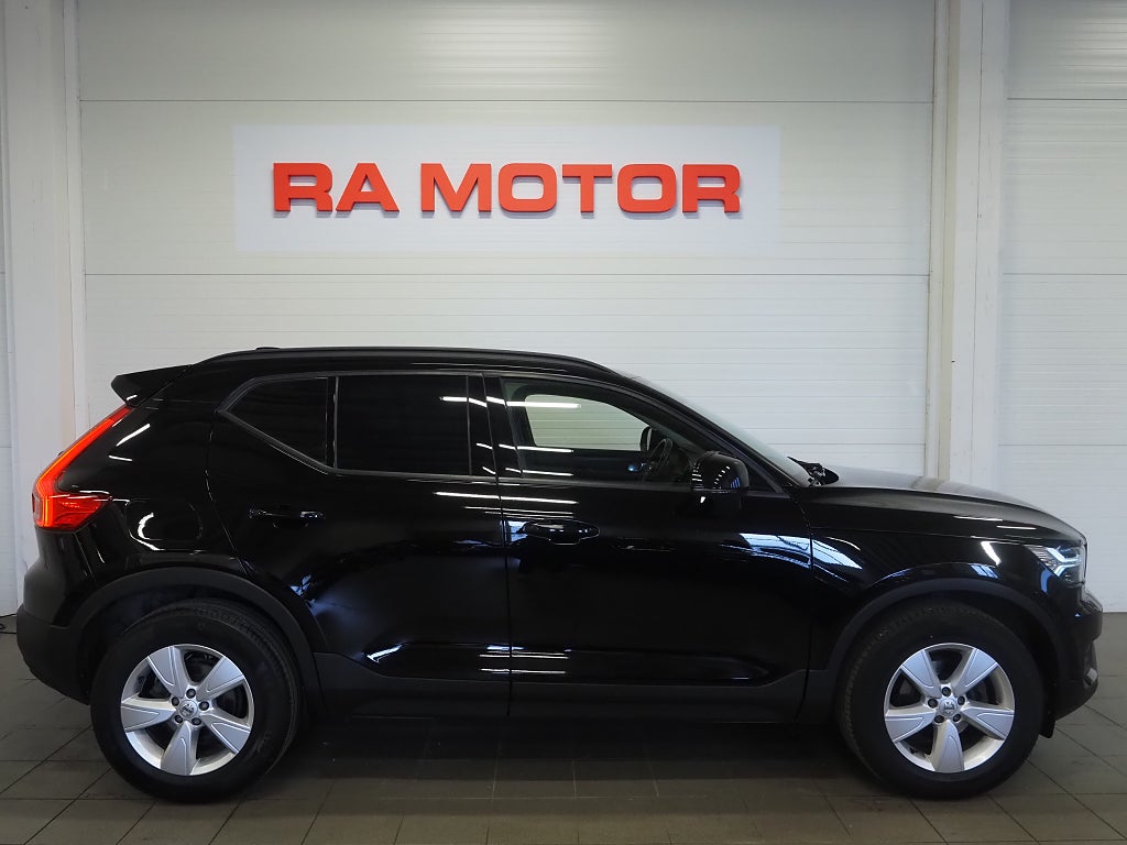 Volvo XC40 T3 Geartronic 163hk Backkamera Farthållare Lane Assist