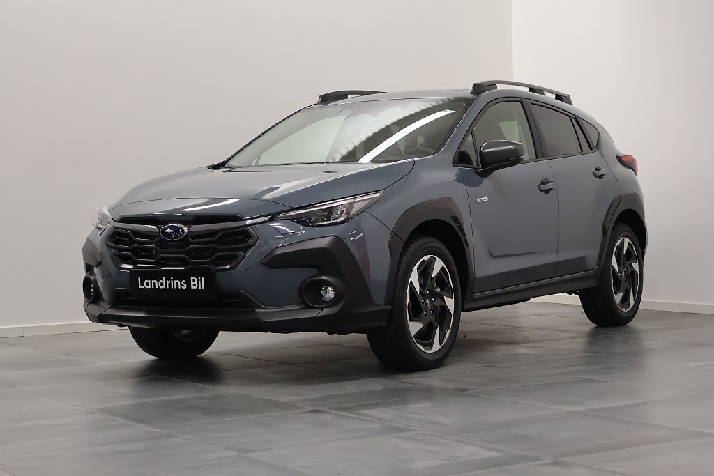 Subaru Crosstrek e-Boxer Touring Dragkrok Vinterhjul