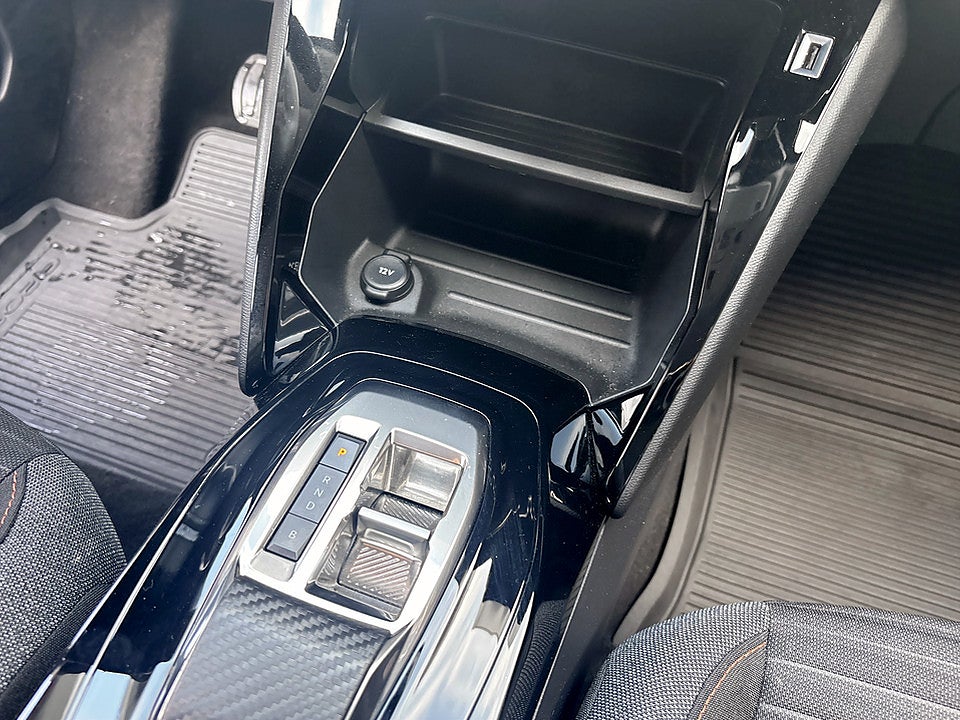 Bild på Peugeot e-208 Active 50 kWh 136hk Aut CARPLAY BACKSENSORER