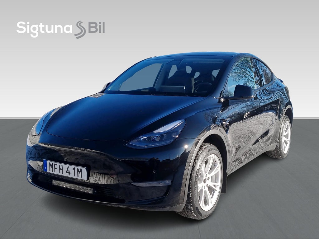 Tesla Model Y Long Range AWD