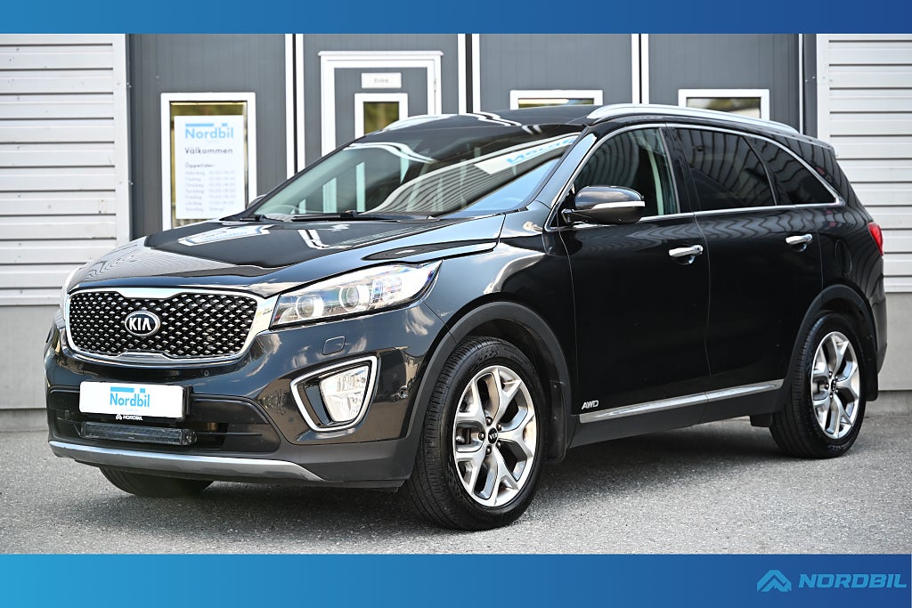 Kia Sorento 2.2 AWD Business 7-Sits Pano Drag Kamera Navi Skinn
