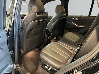 BMW X5 xDrive30d M Sport Aut Drag 360kam Värmare Navi 7-sits