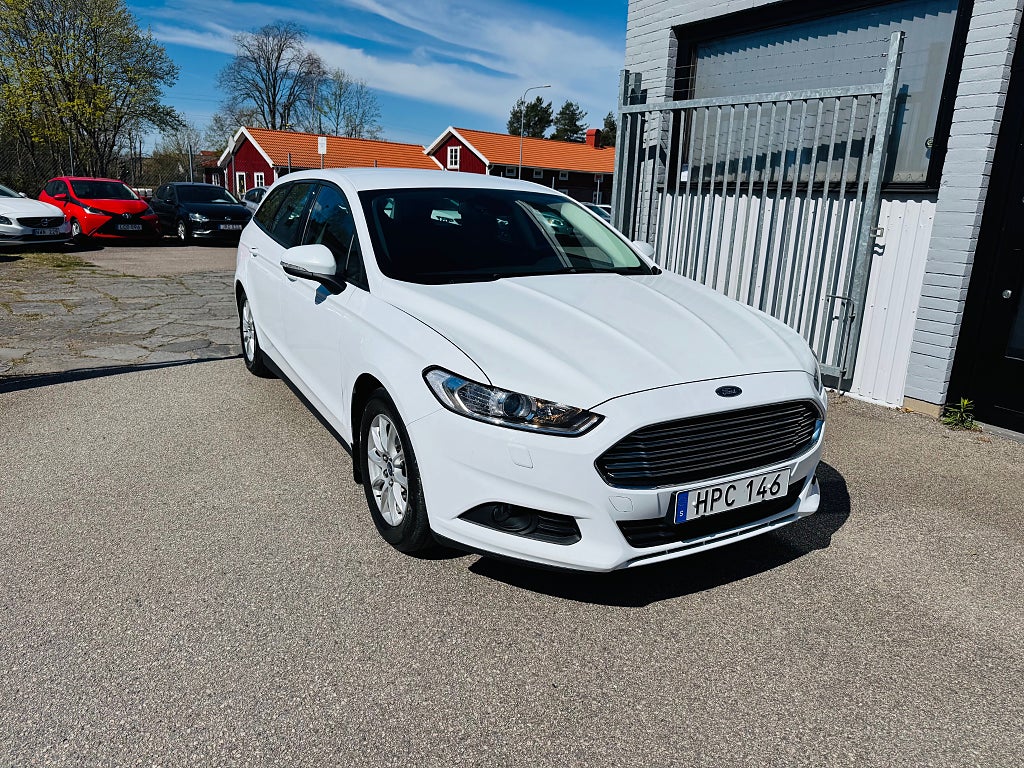 Ford Mondeo 2.0 TDCi 150HK KOMBI TREND / VÄRMARE 