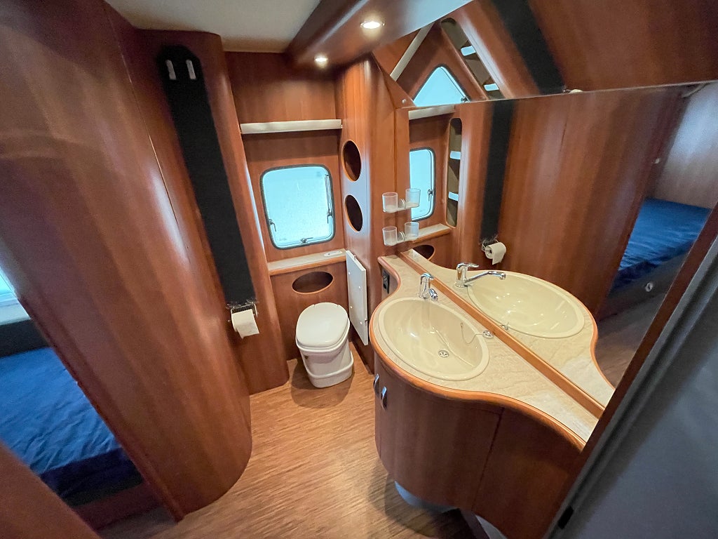 Hobby 780 WLU Nordic Edition /ALDE/Mover/AC/Markis med sidor/Solcell/L - Hobby