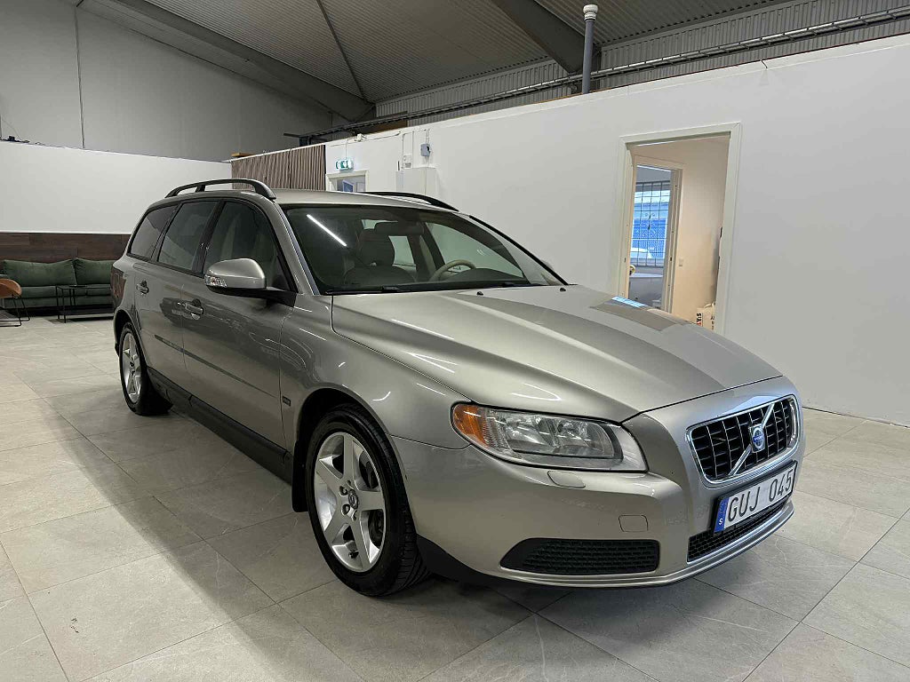 Volvo V70 2.4D / Dragkrok / Fint skick 