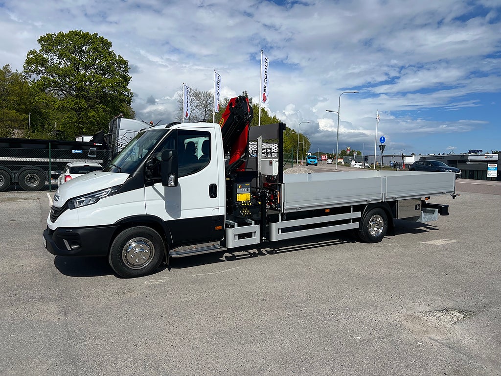 Iveco Daily 72C18 A8 Kranbil Palfinger Kran Fullutrustad