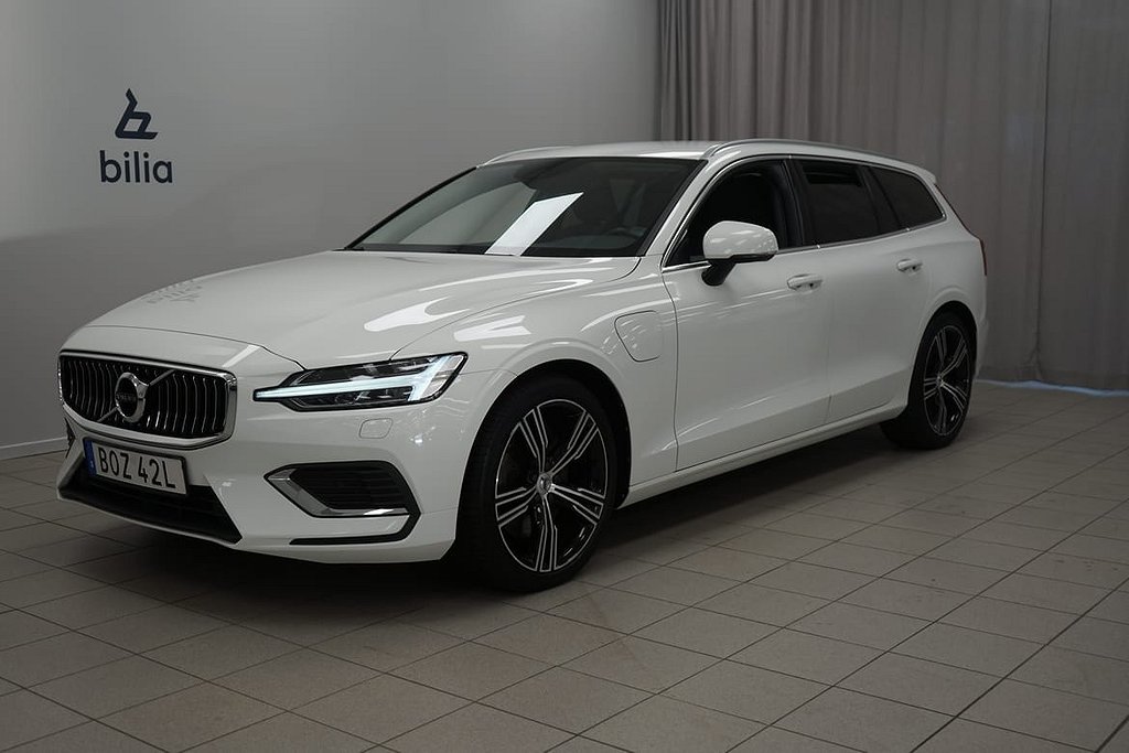 Volvo V60 Recharge T8 Inscription | Se utrustning