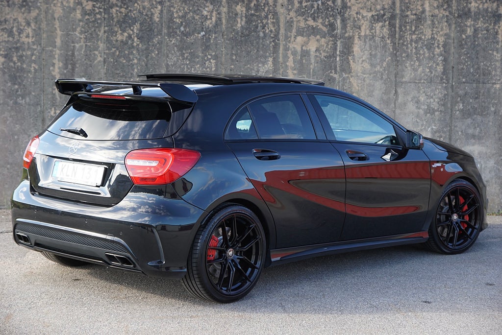 Mercedes-Benz A45 AMG 4MATIC 360hk|Pano|Skalstol|H&K|SE SPEC|