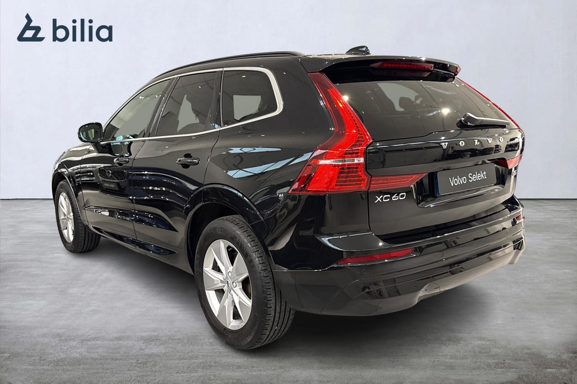Volvo XC60 Core 2023, bild 2/10