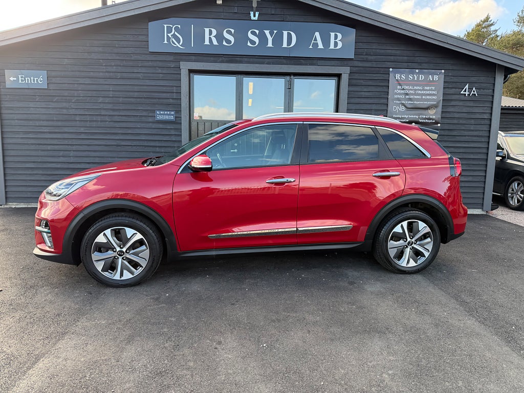 Kia Niro E- 64 kWh Advance Plus V-Hjul Räckvidd,45 mil.