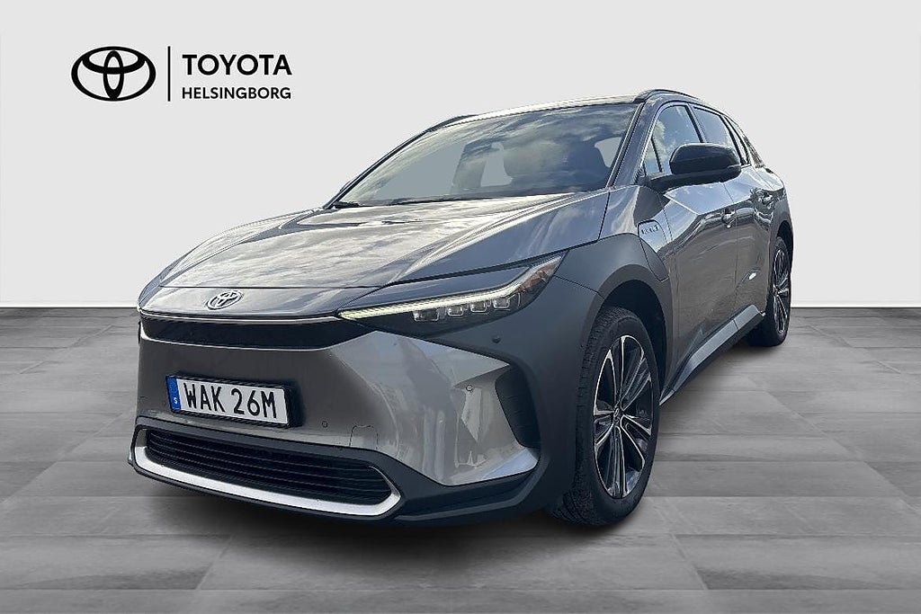 Toyota bZ4X 71.4 kWh AWD Executive, JBL, Skinnklädsel