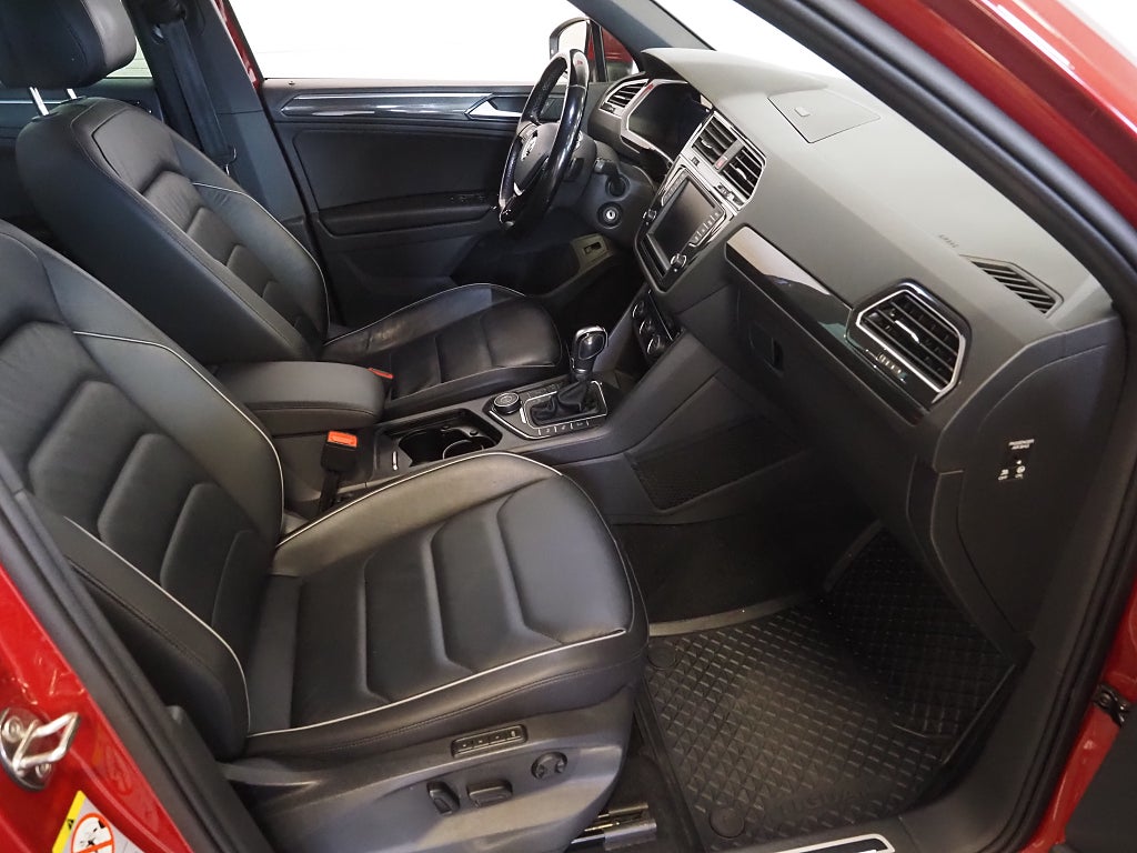 Volkswagen Tiguan TDI 190hk 4M R-Line |D-värm|Drag|Cockpit| 2017