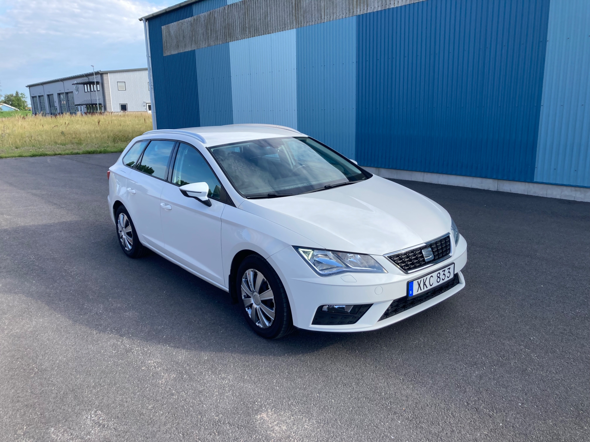 Seat Leon 1.6 TDI Euro 6 Kamrem bytt 2018, bild 3/52