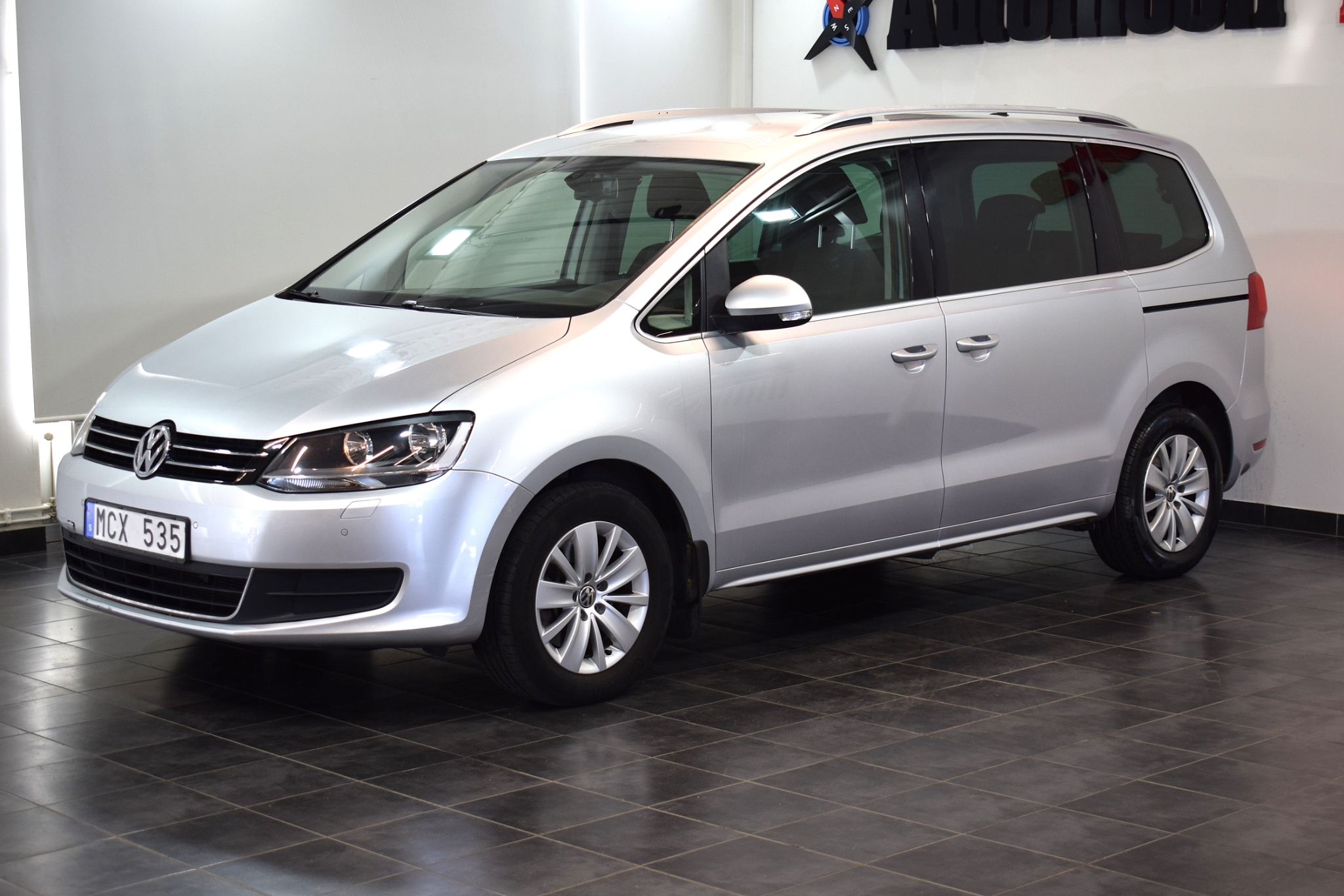 Volkswagen Sharan 2012, bild 3/10