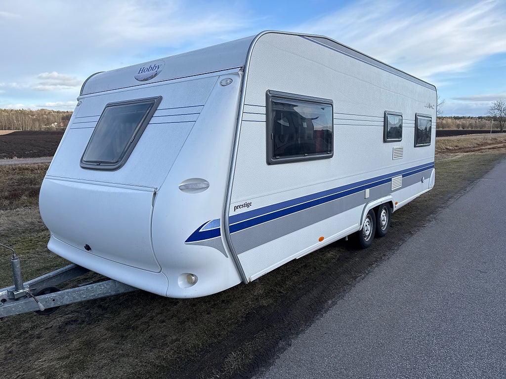 Hobby Prestige 610 UF ALDE m Förtält 