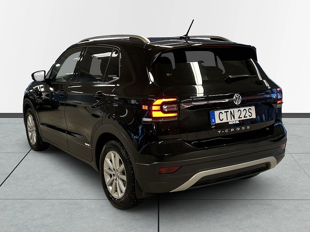Volkswagen T-CROSS 1.0 GT 116hk Mvärmare Adaptiv farthållare S&V-däck