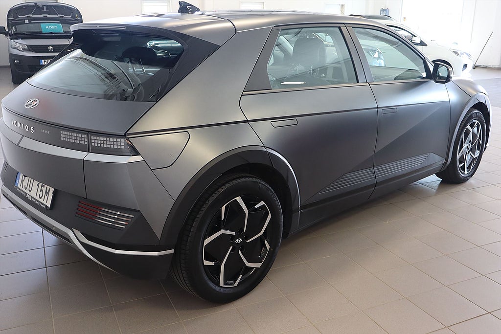Bild på Hyundai IONIQ 5 Essential 72.6kWh 218hk Aut - B-KAMERA, SOLCELLER