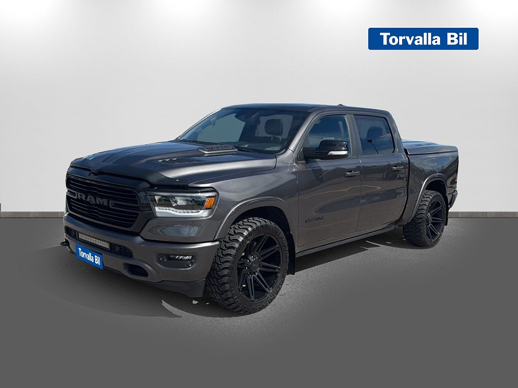 RAM 1500 Crew Cab 5.7 V8 HEMI 4x4 Laramie Night Edition