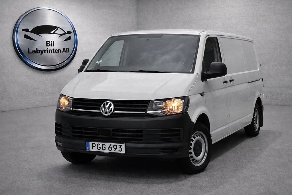 Volkswagen Transporter 2.0 TDI Euro 6 DRAG VÄRMARE MOMSBIL