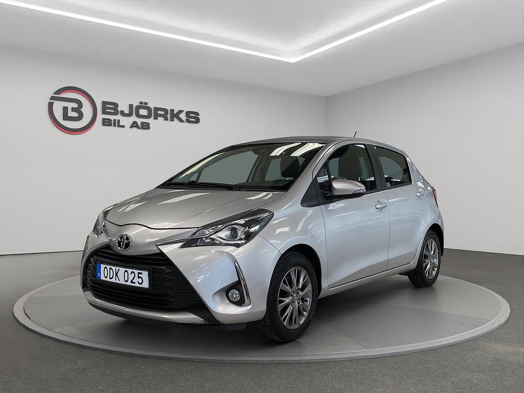 Toyota Yaris 1.5 VVT-iE Active Kamera Motorvärmare 112hk