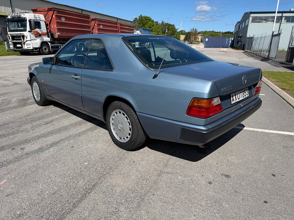 Mercedes-Benz 230 CE Coupé 0kr insats 1801kr/mån