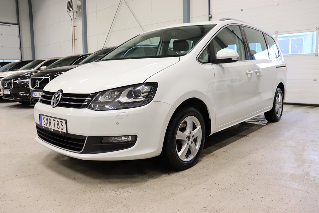 Volkswagen Sharan 2.0 TDI Masters 7-Sits Pano D-Värm Aux P-Sensorer 140hk