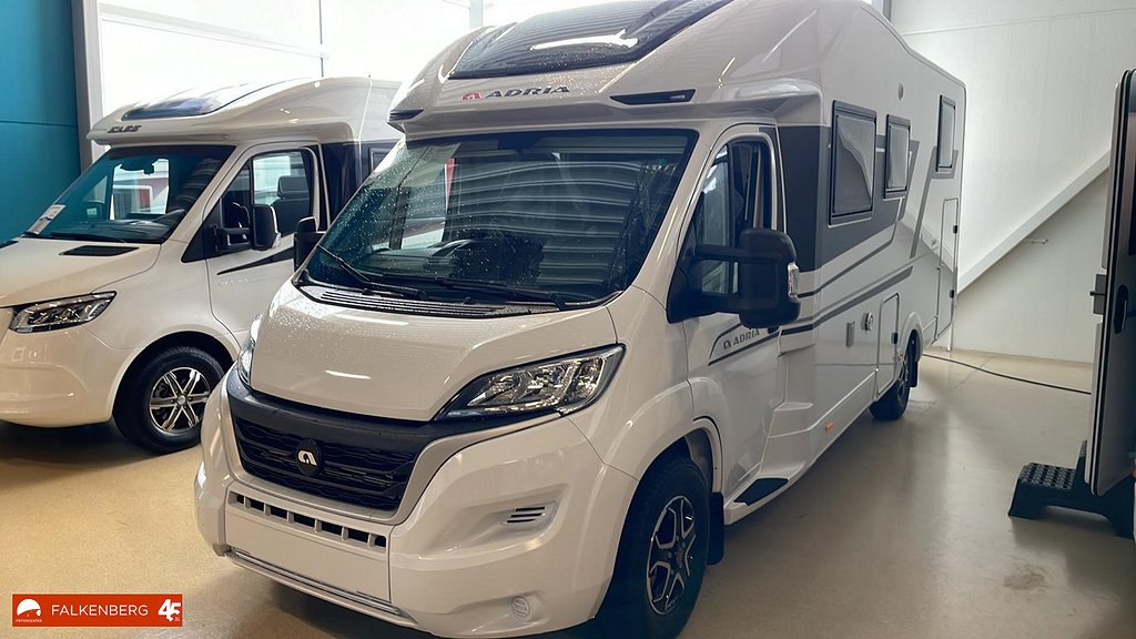 Adria Coral Plus 670 SL - 2,2 140Hk 43H **ränta 3.95%