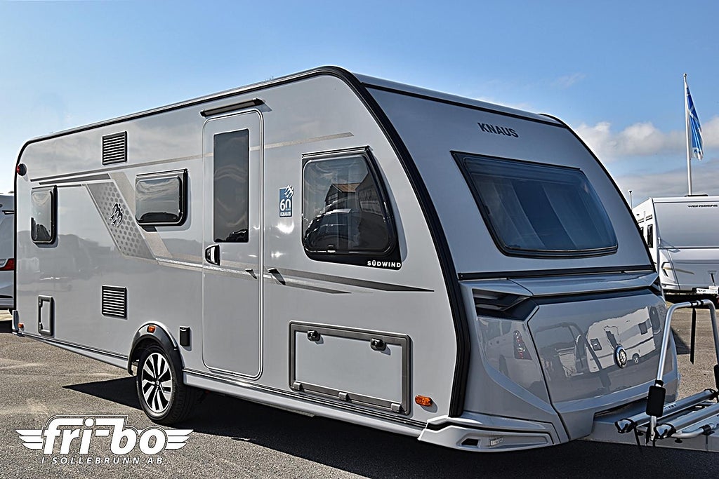 Knaus 580 QS Südwind, Barnkammare