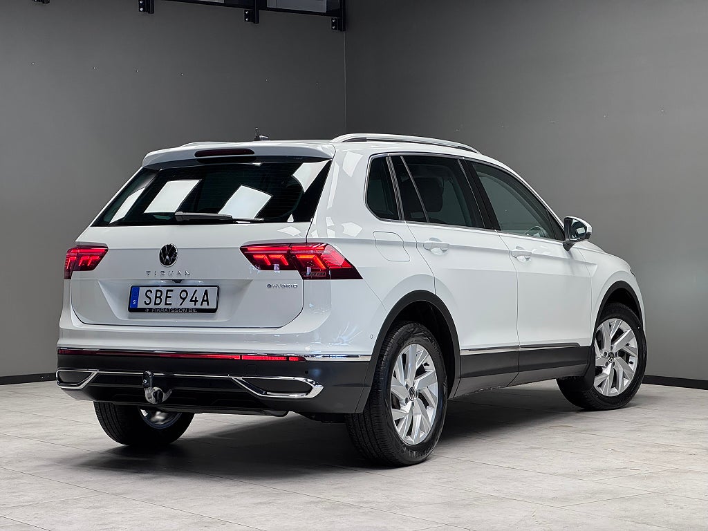 Volkswagen Tiguan 2024 - miniatyr 2