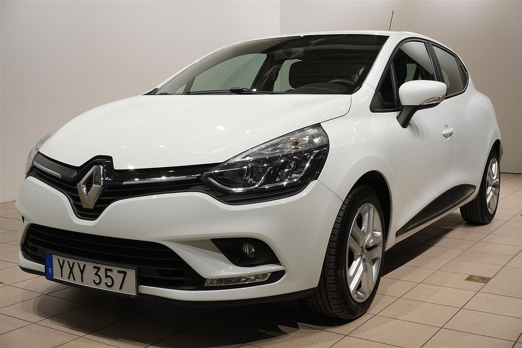 Renault Clio 0.9 TCe Stolvärmare Farthållare 2.95% Ränta