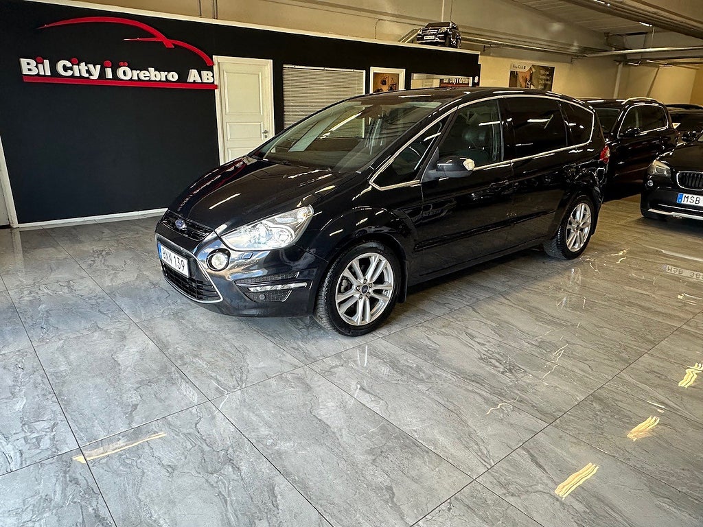 Ford S-Max 2.0 TDCi Powershift Business  Panorama / M-Värme / Drag