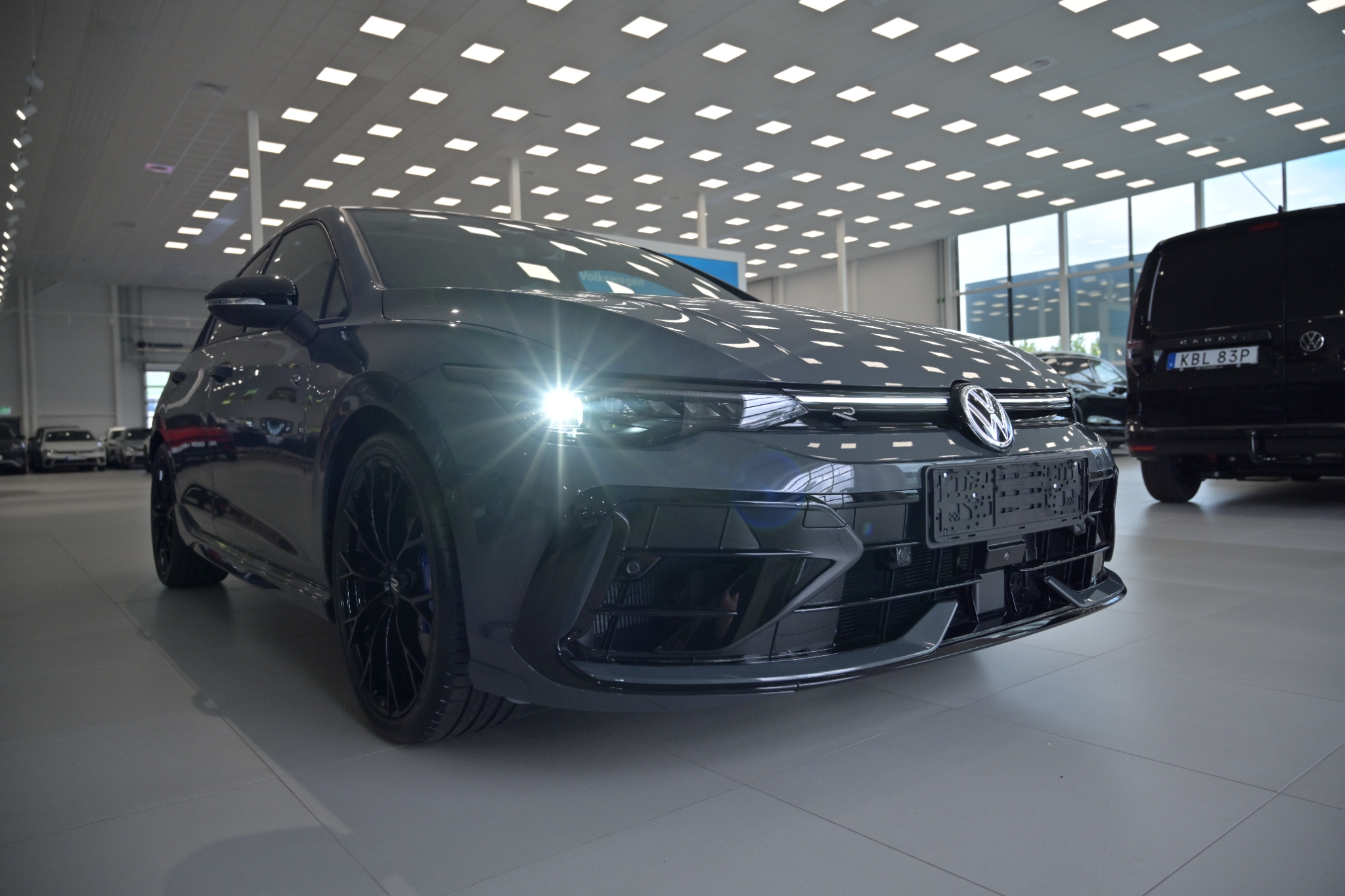 Volkswagen Golf R 333 hk 2027, bild 4/10