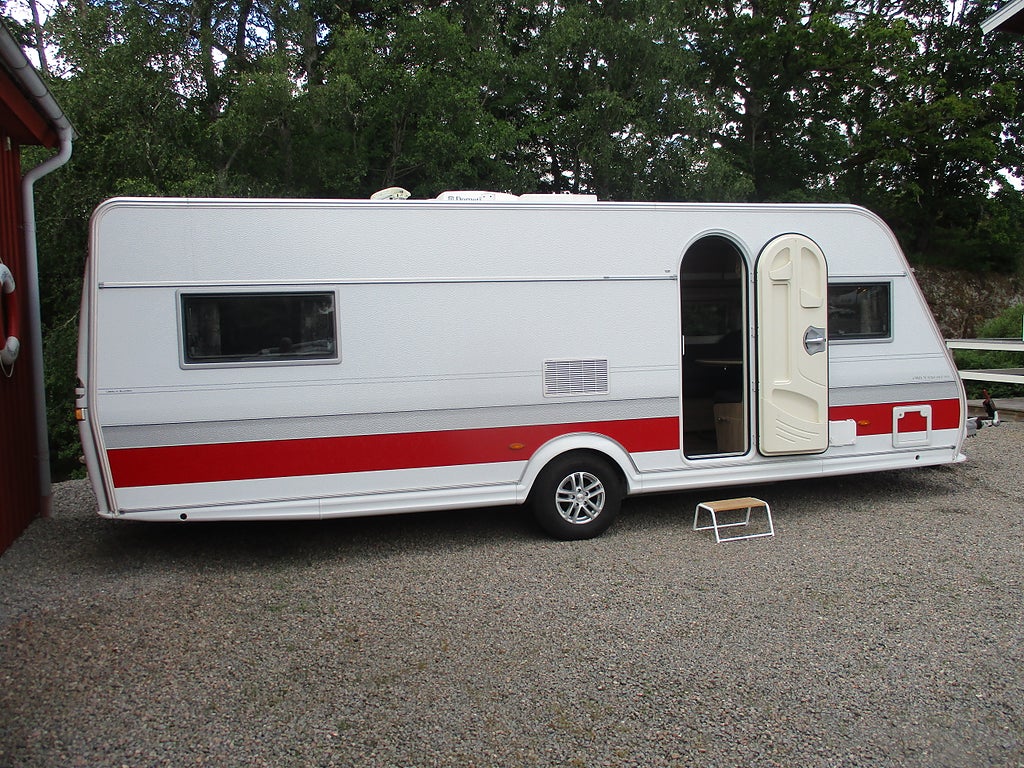 Kabe Onyx 630 GLE KS Långbädd  AC Förtält