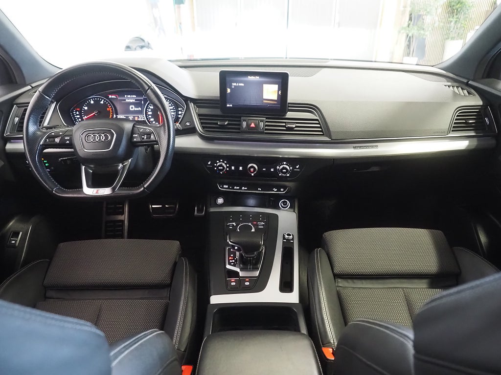 Audi Q5 40 TDI Quattro S Tronic S-Line Kamera D-Värm Dragkrok 2019
