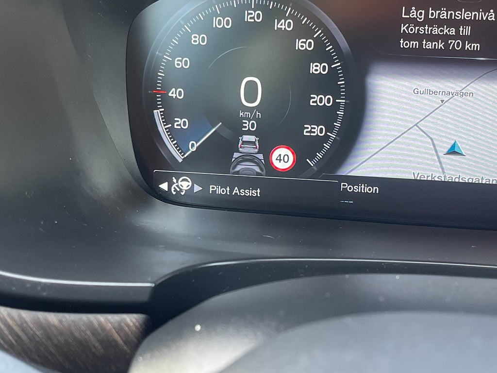 Volvo V90 Cross Country D4 AWD Pro 190 hk Välutrustad