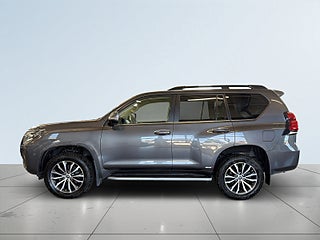 Toyota Land Cruiser 2.8 D-4D 4WD Premium 7-sits S&V/Drag/Dvärm/JBL/360kam – bild 4
