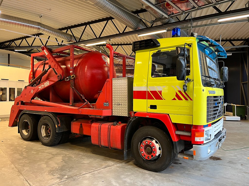 Volvo F12 Tankbil från brandförsvaret