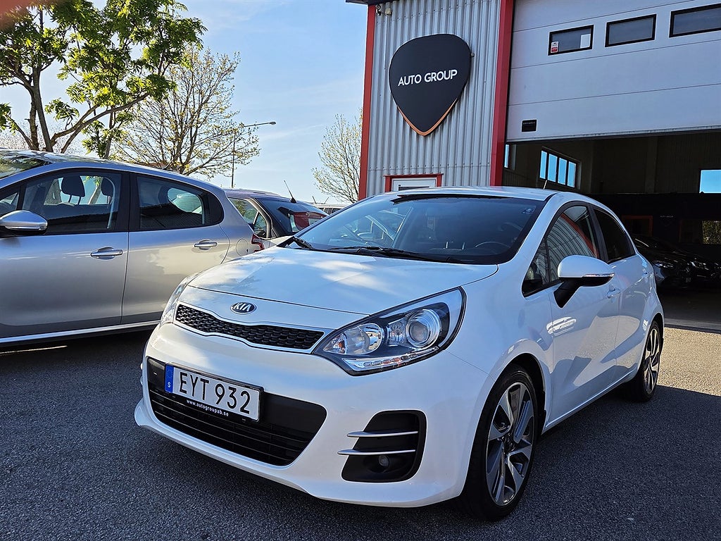 Kia Rio 5-dörrar 1.2 CVVT Manuell, 84hk GLS Navi