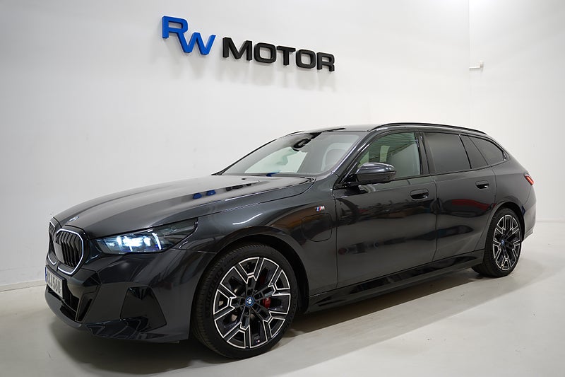 Kombi BMW 530e 1 av 33