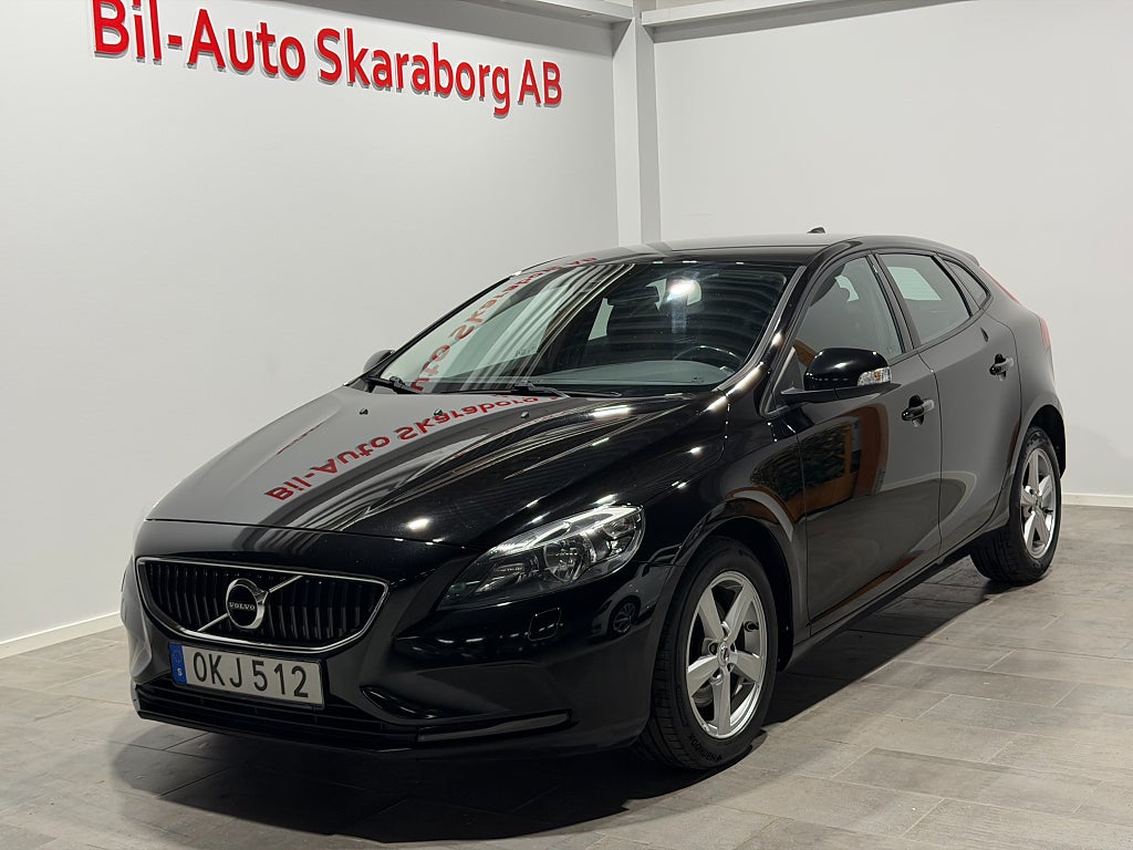 Volvo V40 T2 Kinetic PDC Bluetooth 