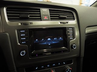 Halvkombi Volkswagen Golf 18 av 22